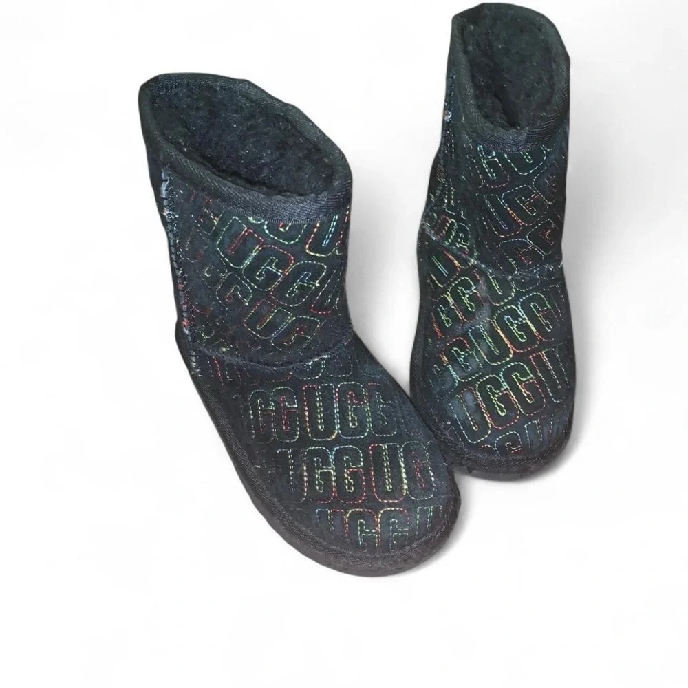 UGG Black and Multicolor rainbow Logo stitching Boots size kids 10